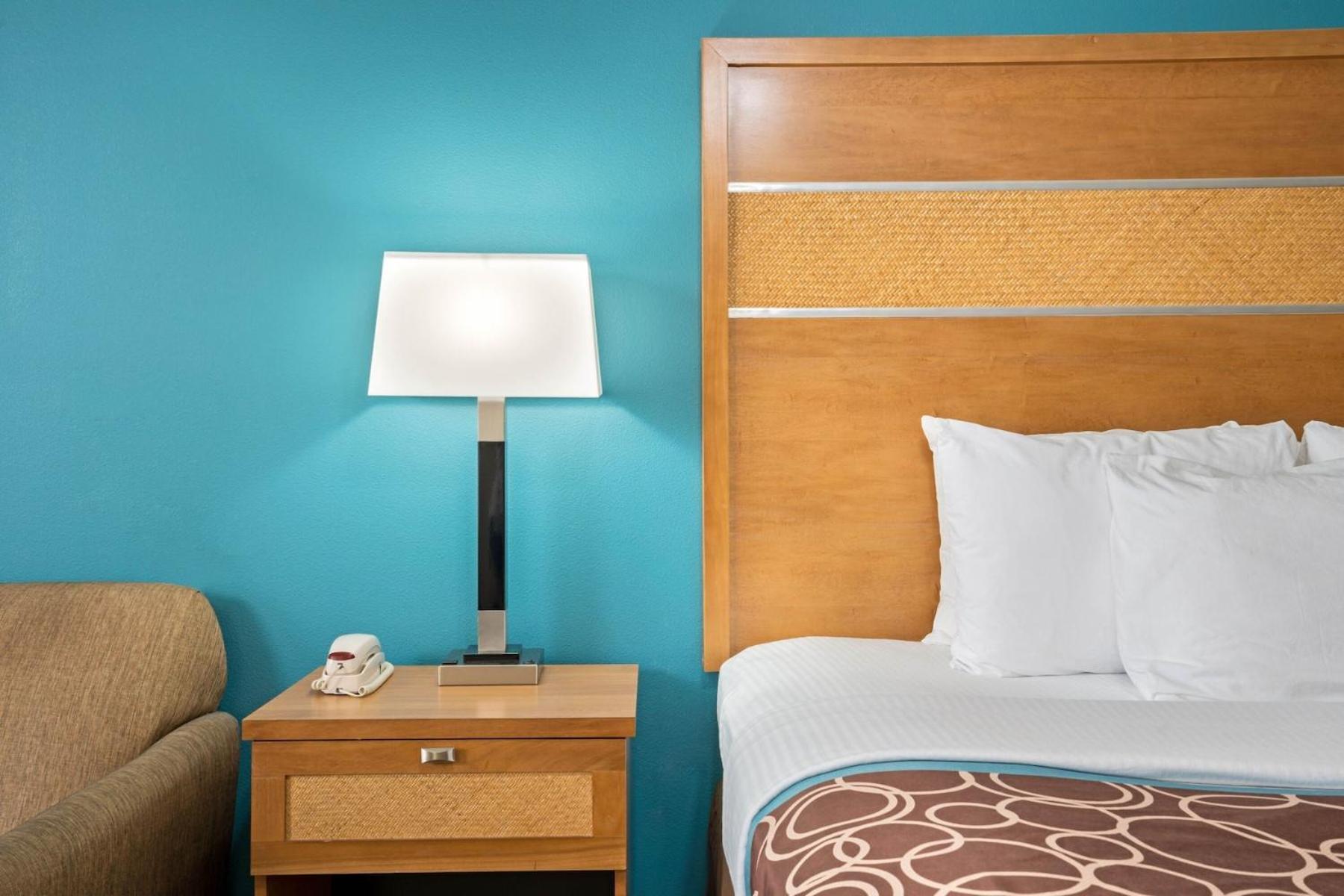 Deluxe Queen Room Two Queen Beds