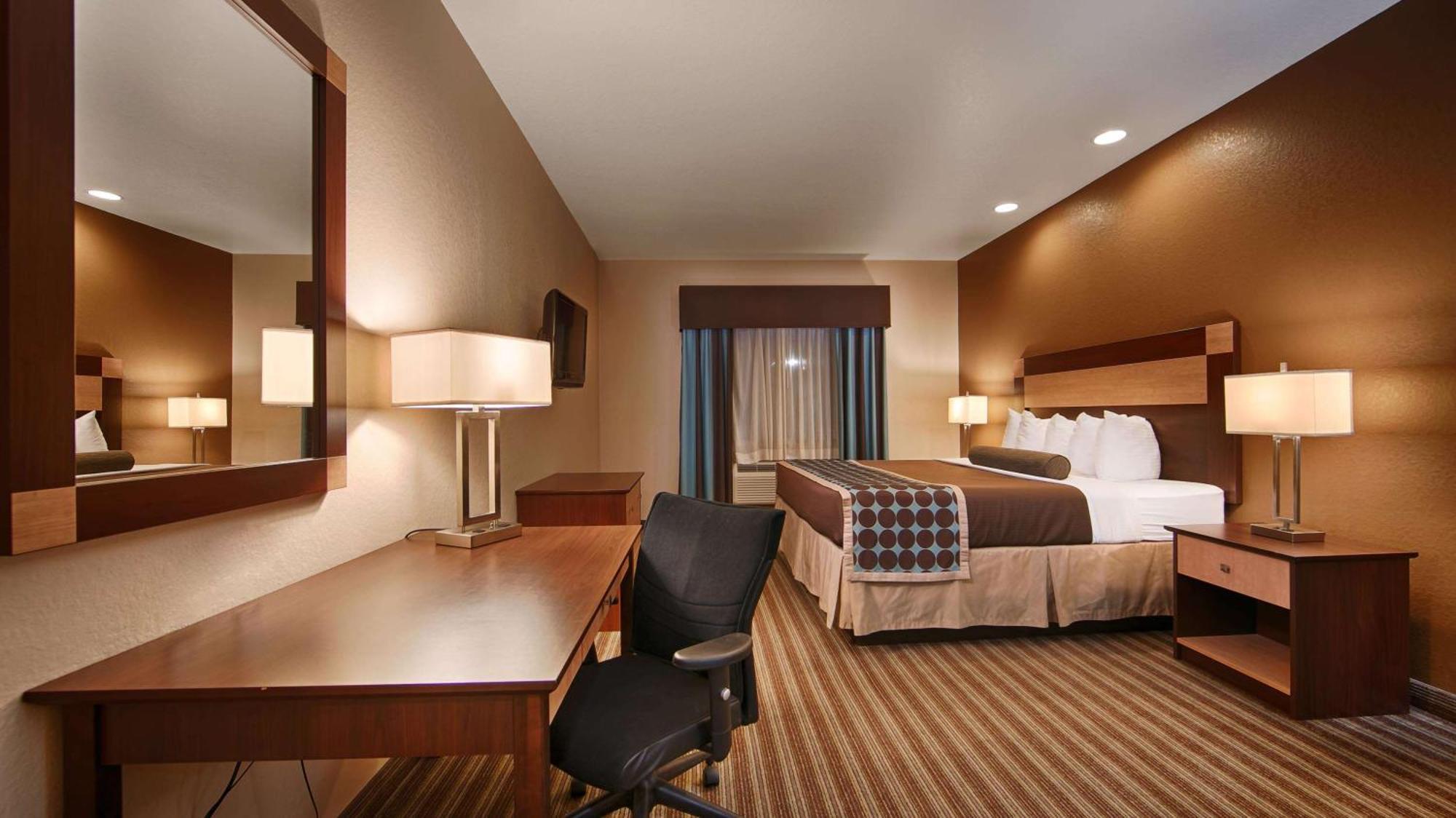 Presidential Suite Non-Smoking