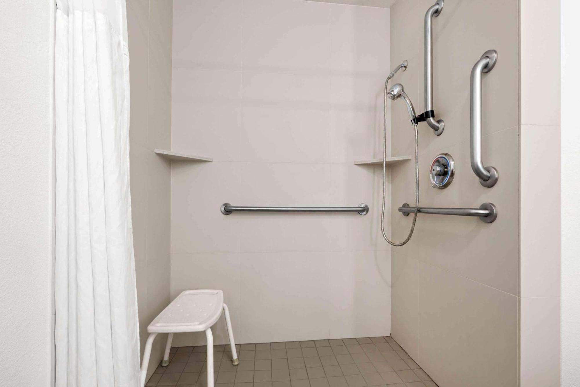 King Room Disability Access
