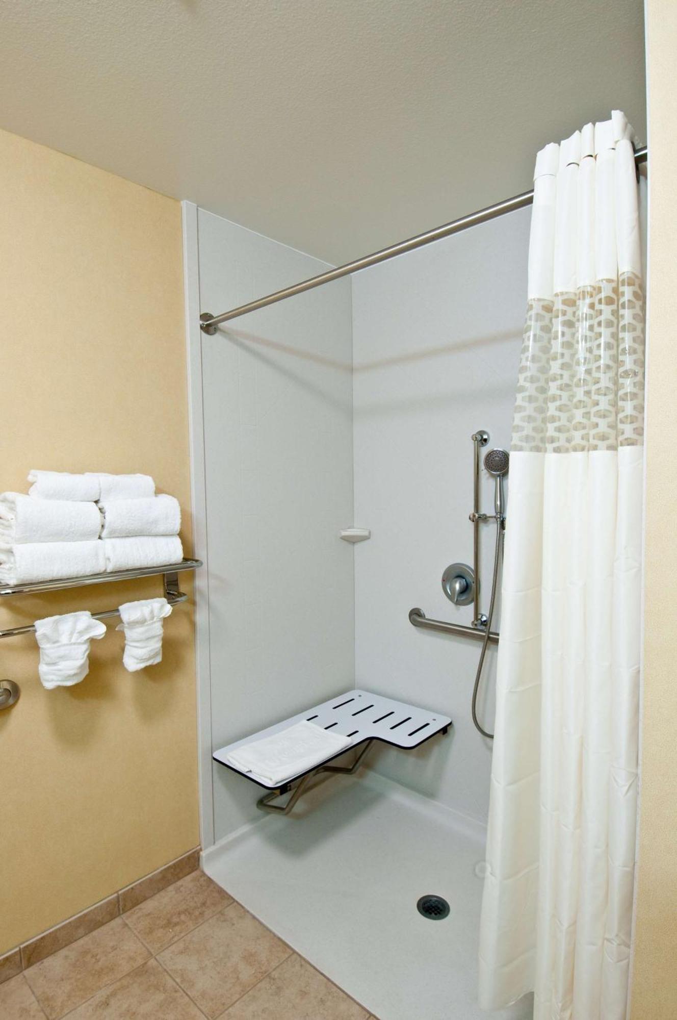 King Room Mobility Hearing Access