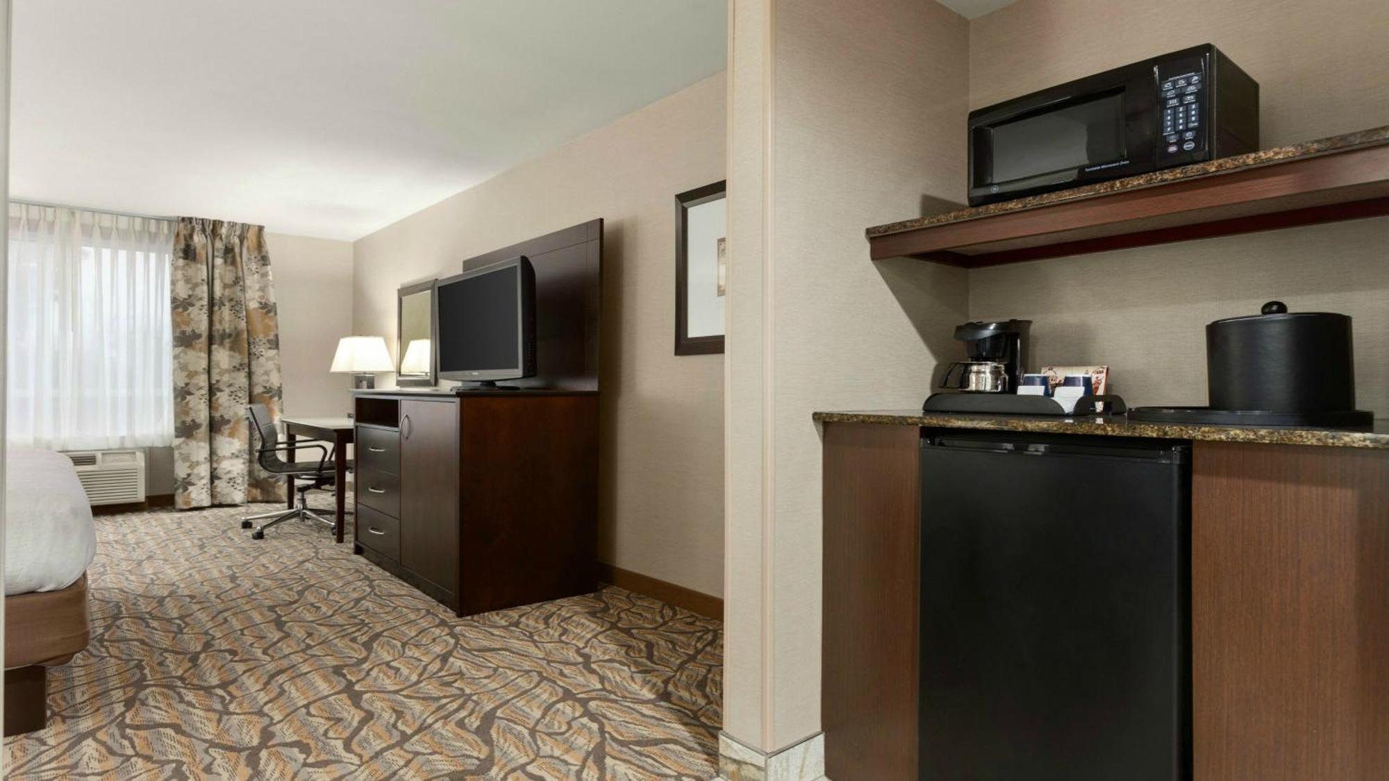 Standard King Room