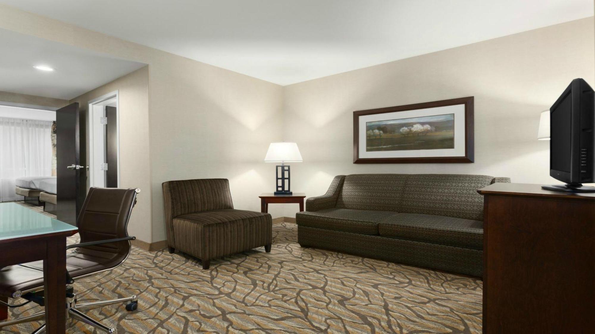 Two-Bedroom Suite