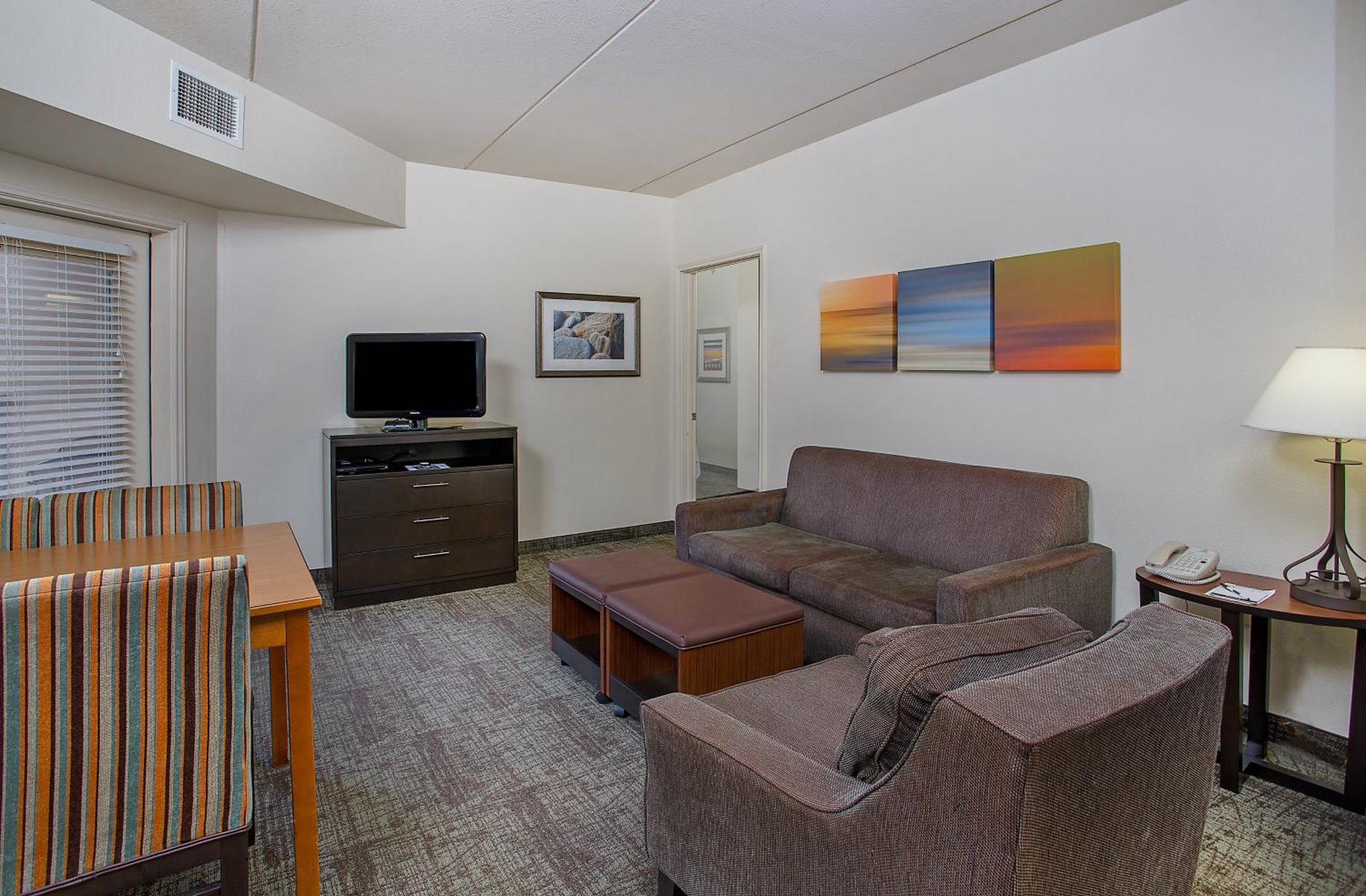 Two-Bedroom Suite
