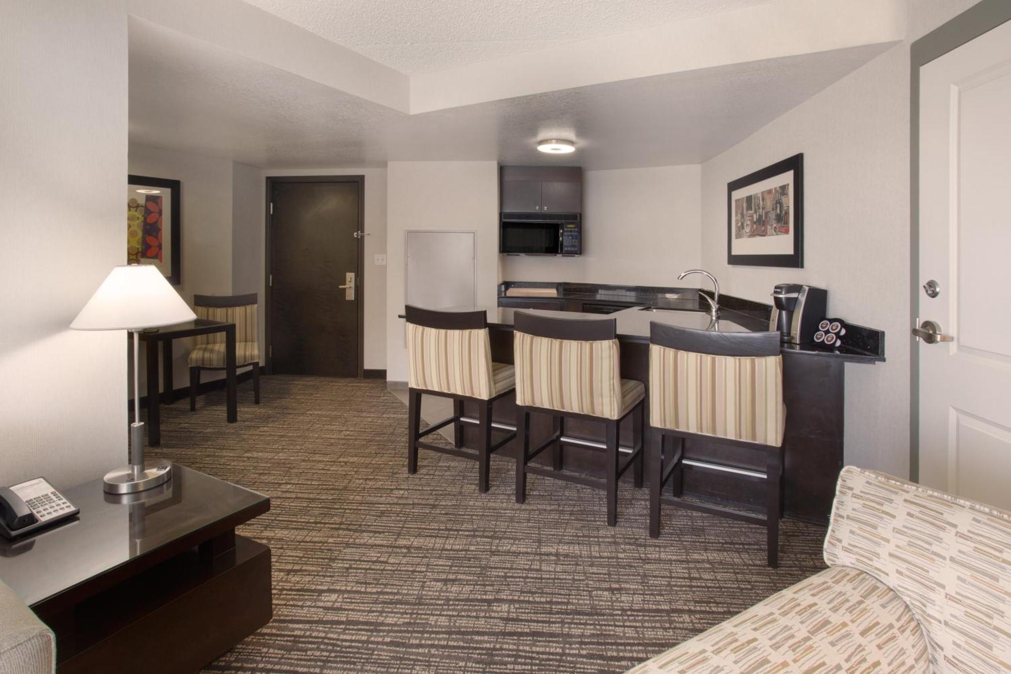 One-Bedroom King Suite Sofa Bed