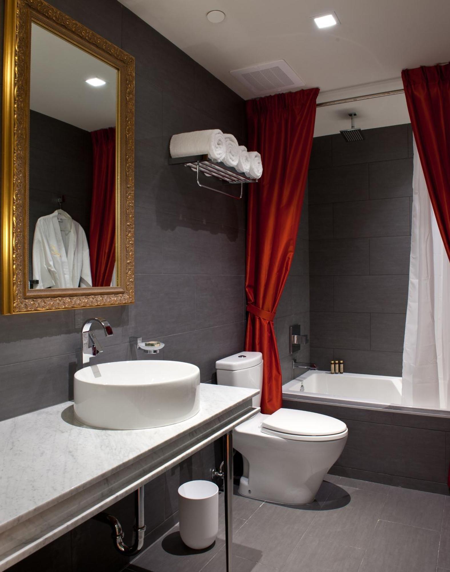 King Room No Resort Fee
