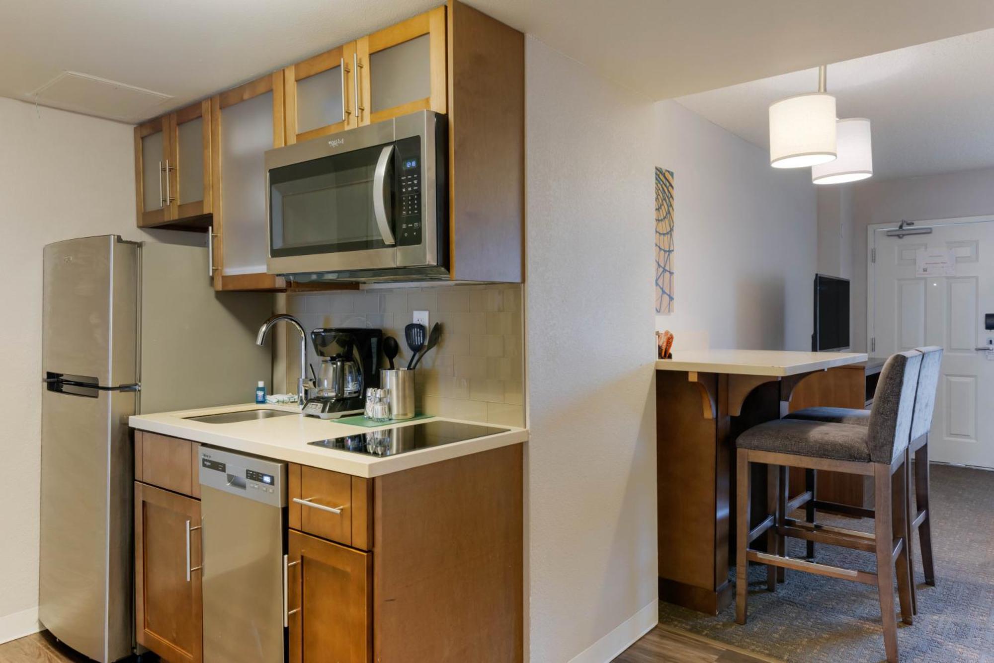 Two-Bedroom Suite One King Two Queen Beds