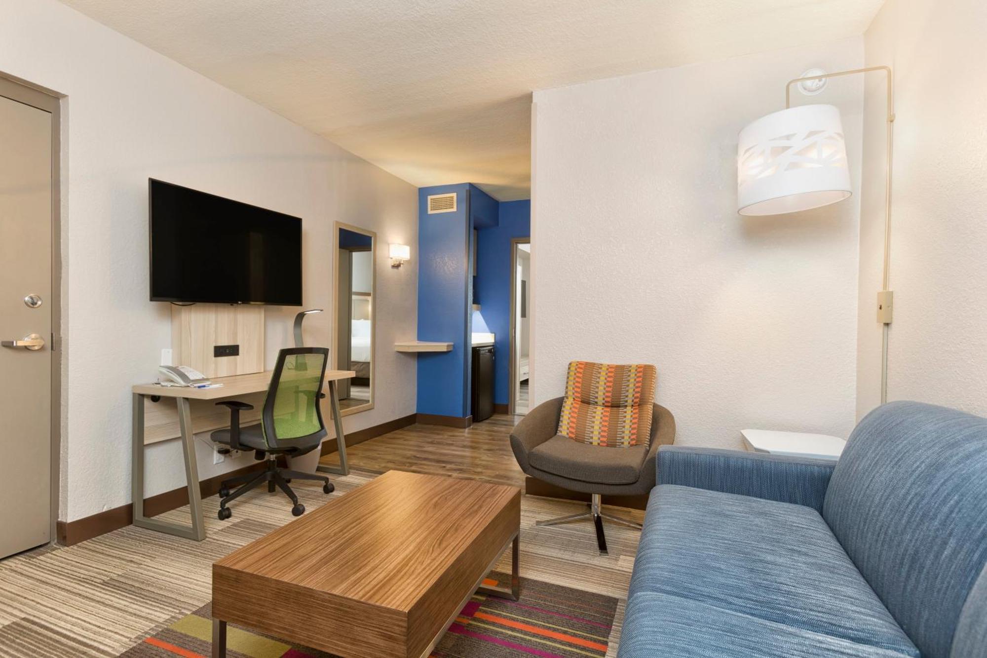 One-Bedroom Suite Two Double Beds