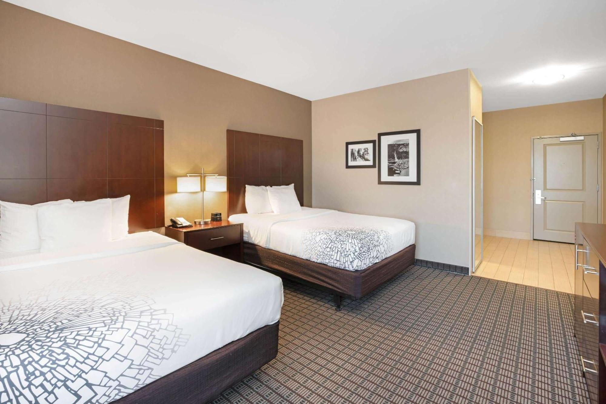 Deluxe Double Room Two Double Beds