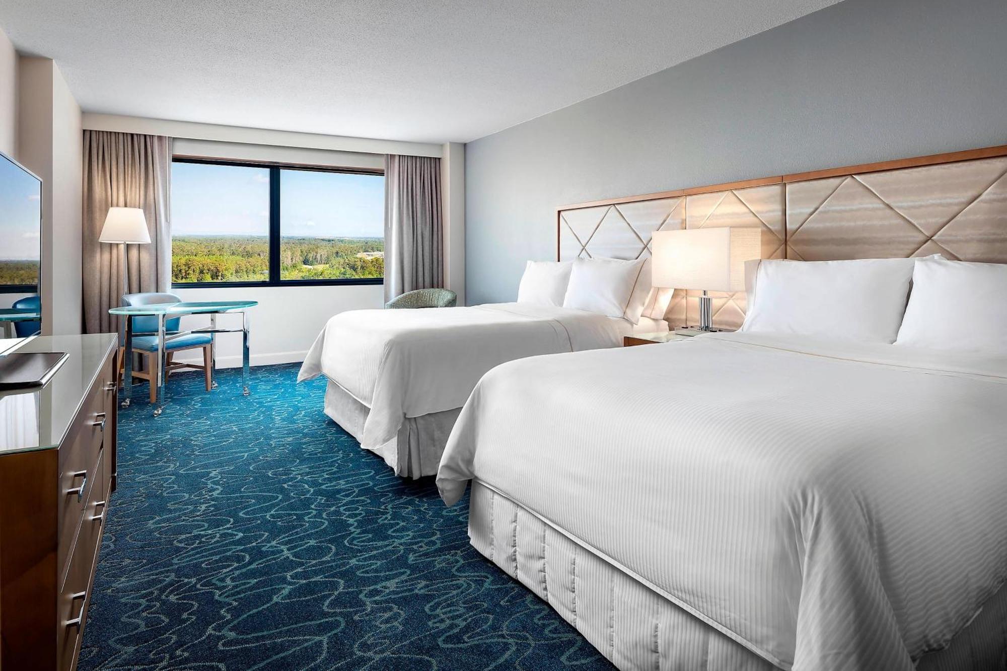Resort View Guest room 2 Double Resort view Includes Early Entry To Disney Theme Parks