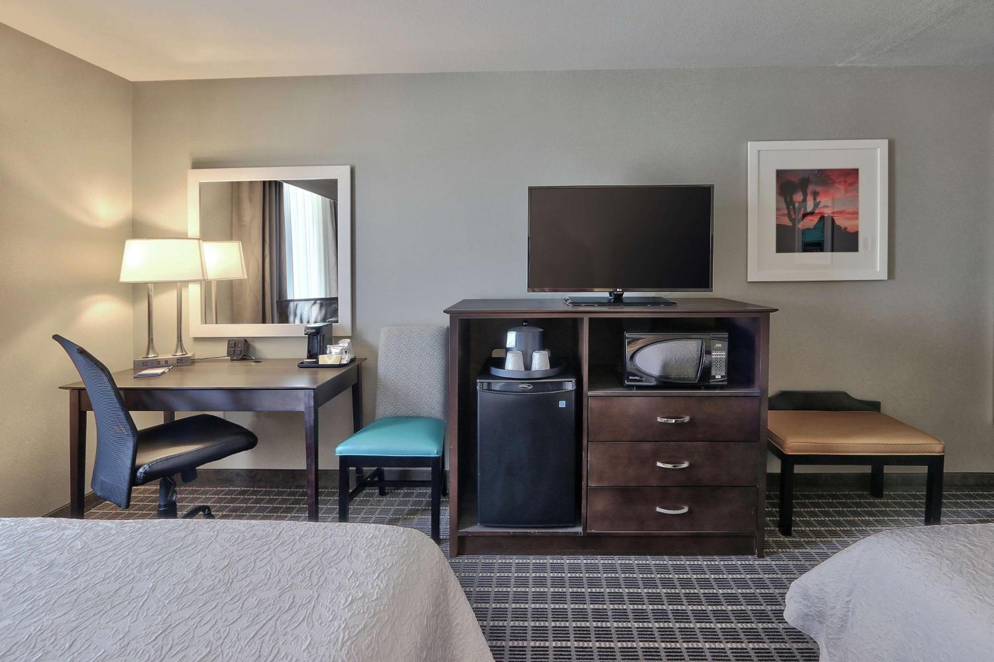 Queen Room Two Queen Beds