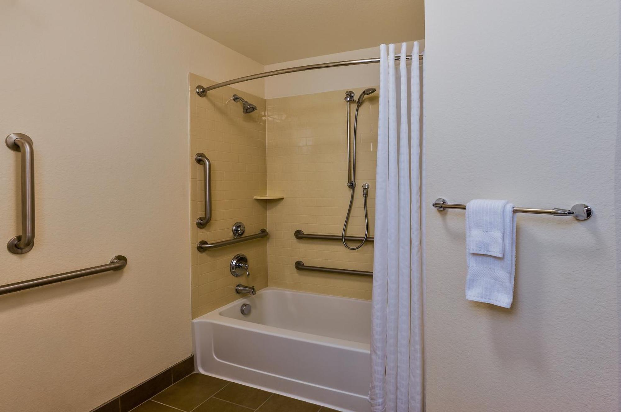 Queen Studio Suite Hearing Accessible or Non-Smoking