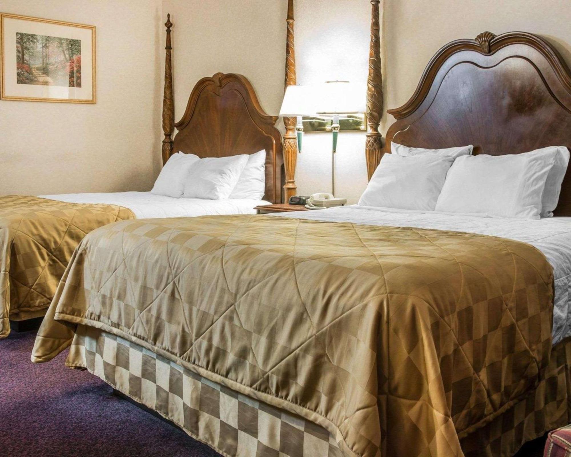 Two-Bedroom Suite