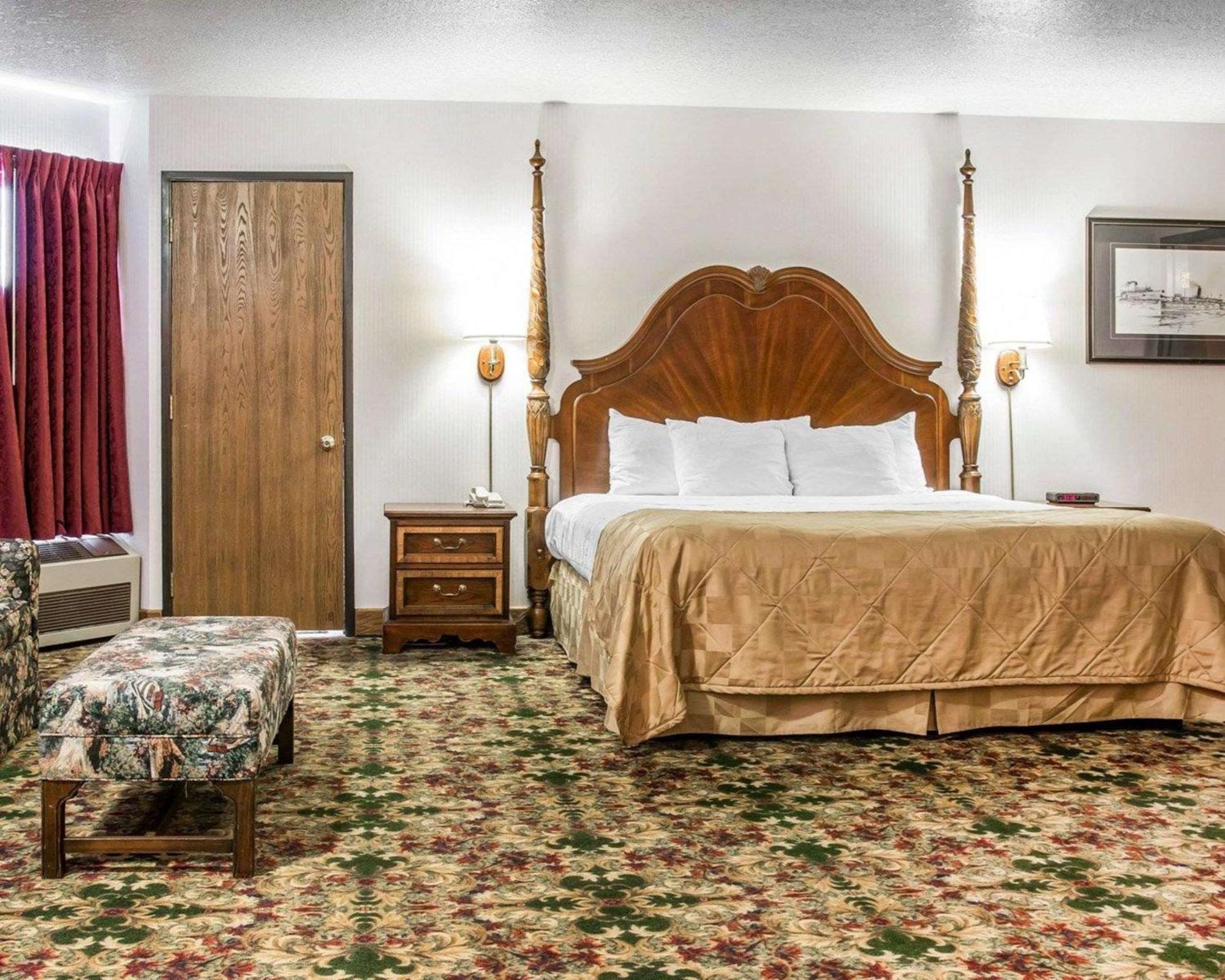 King Room Spa Bath