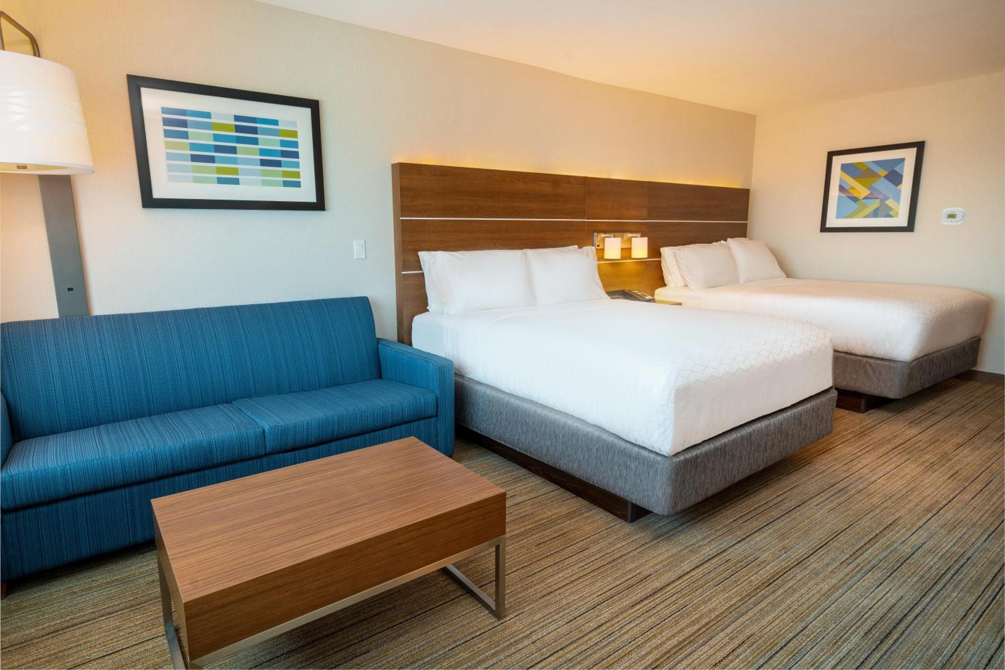 Suite Two Queen Beds