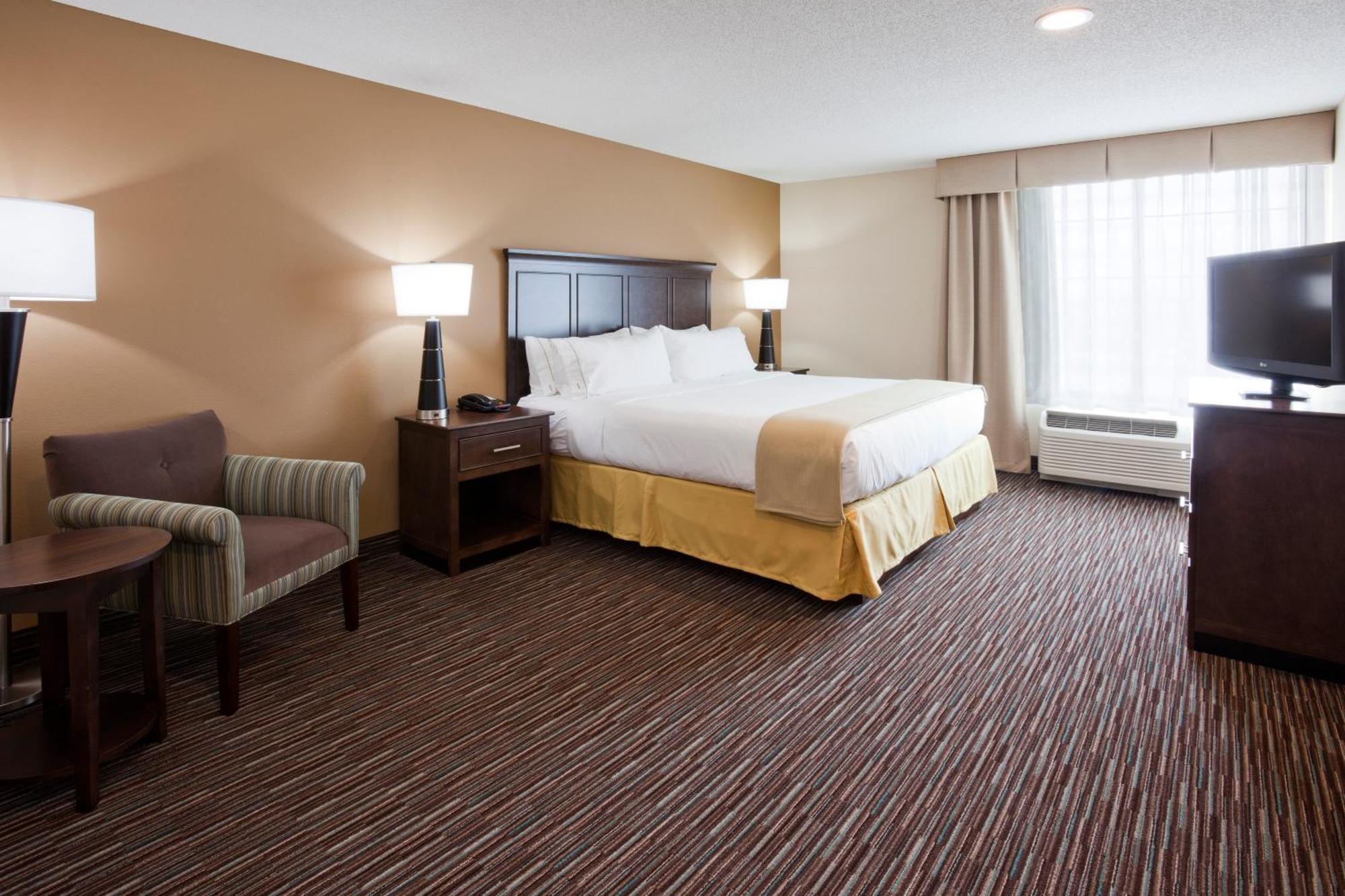 King Room Disability Access or Roll Shower