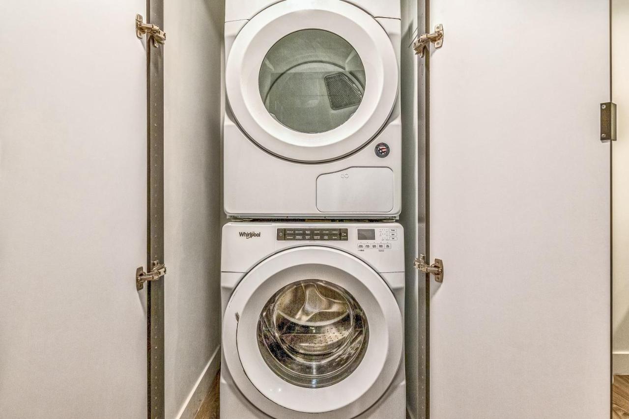 One-Bedroom Apartment Self Check Virtual Front Desk