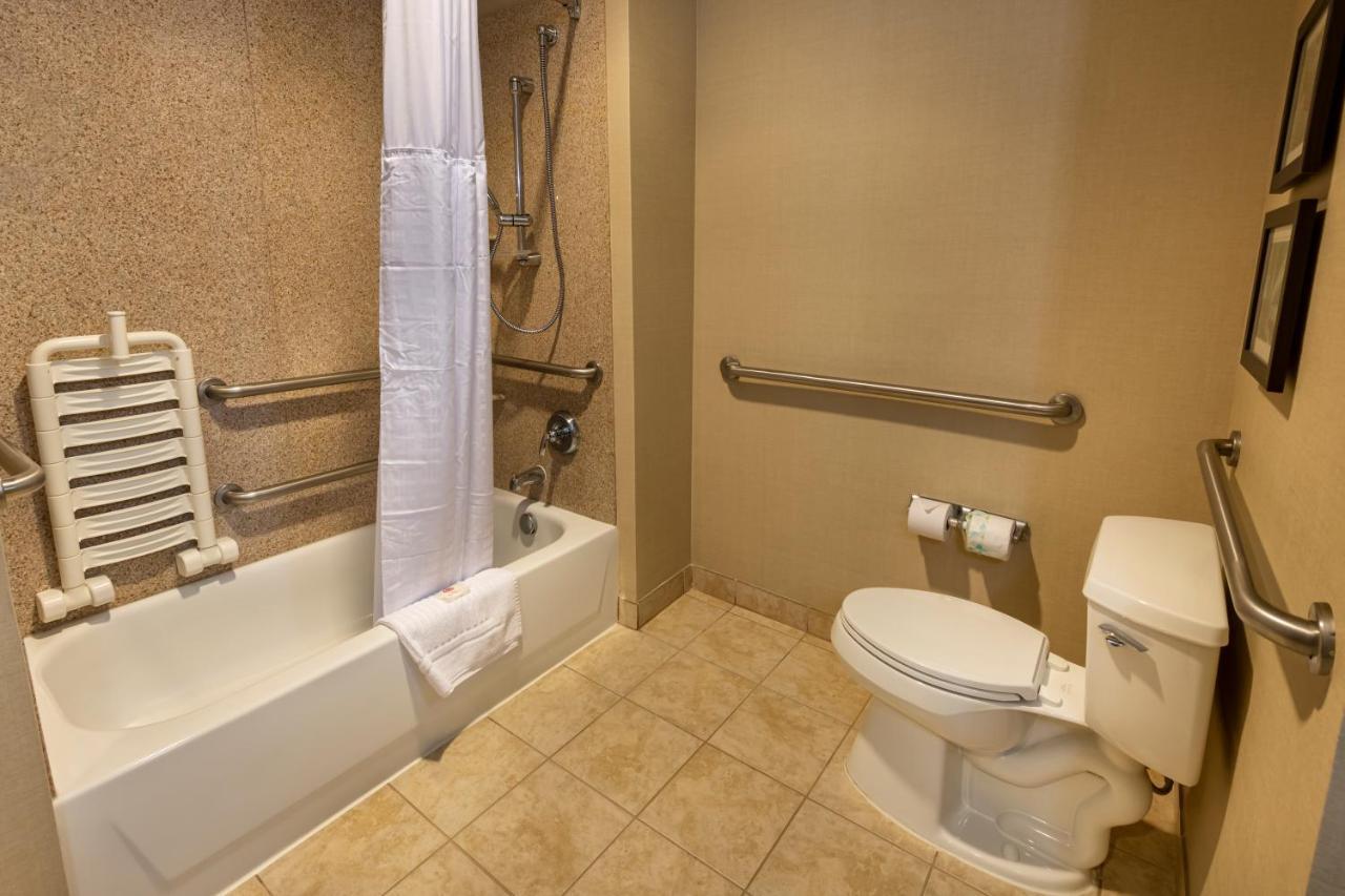 Queen Suite Two Queen Beds Sofa Bed Accessible or Non-Smoking