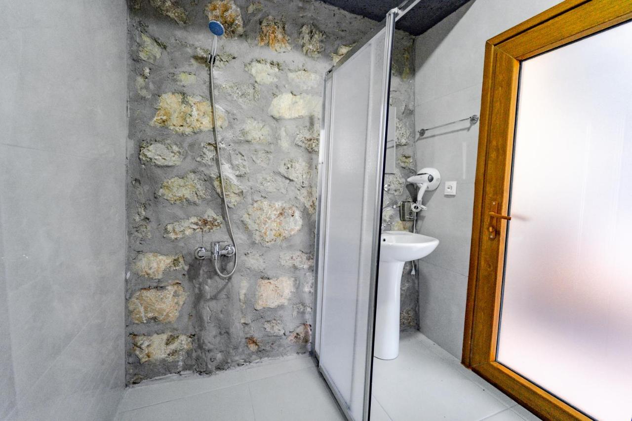 Pokój Dwuosobowy z balkonem i widokiem na morze