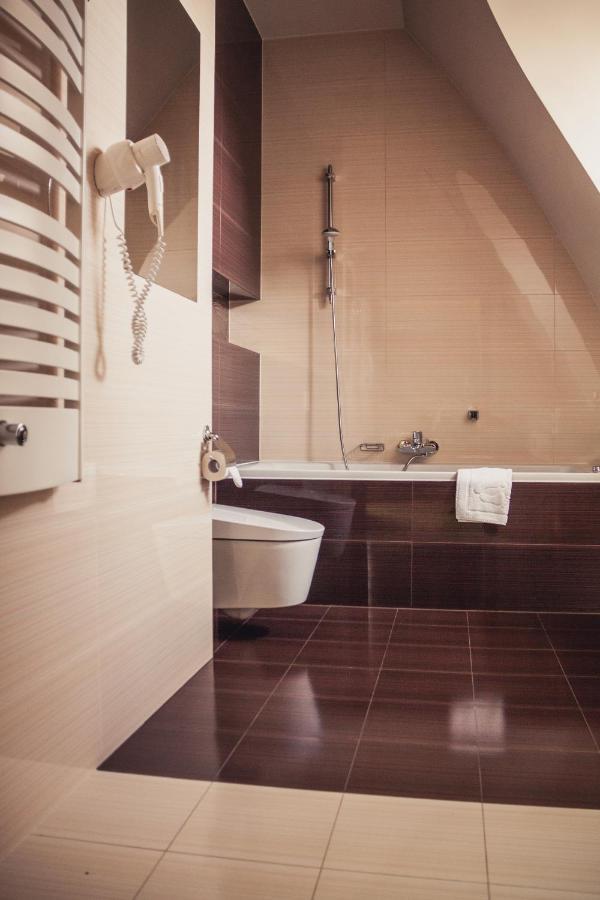 Apartament z minisiłownią na antresoli