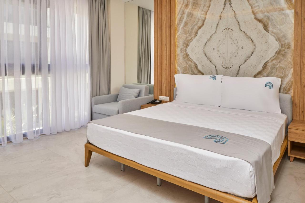 Apartament typu Deluxe Suite z wanną z hydromasażem