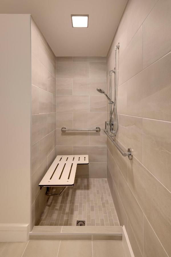 2 Bedroom Accessible Ocean View Residence