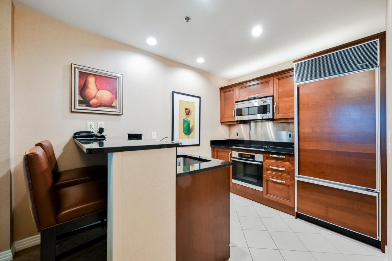 Two-Bedroom Balcony