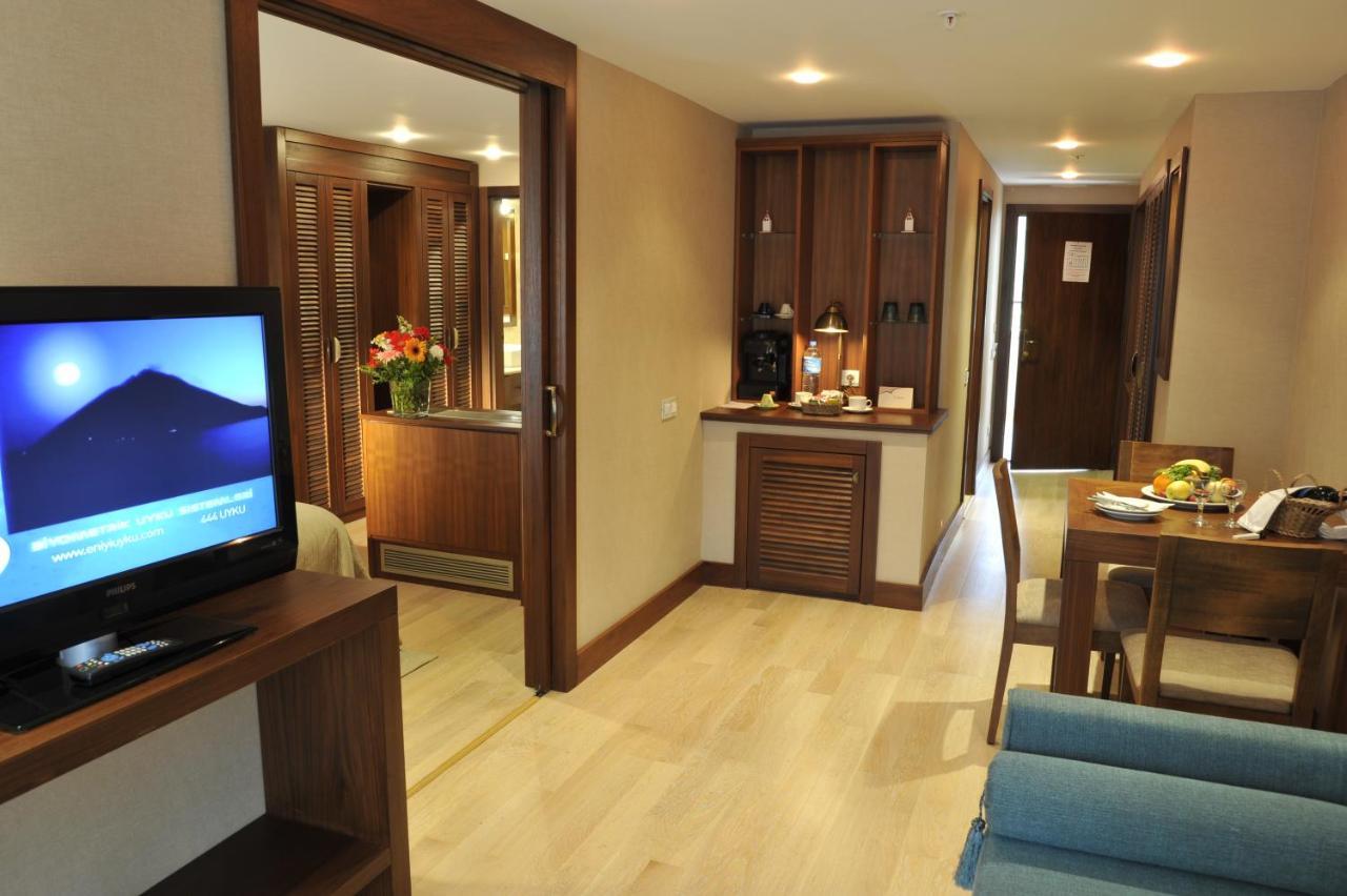Family Suite with 1 Bedroom - Exclusive Services