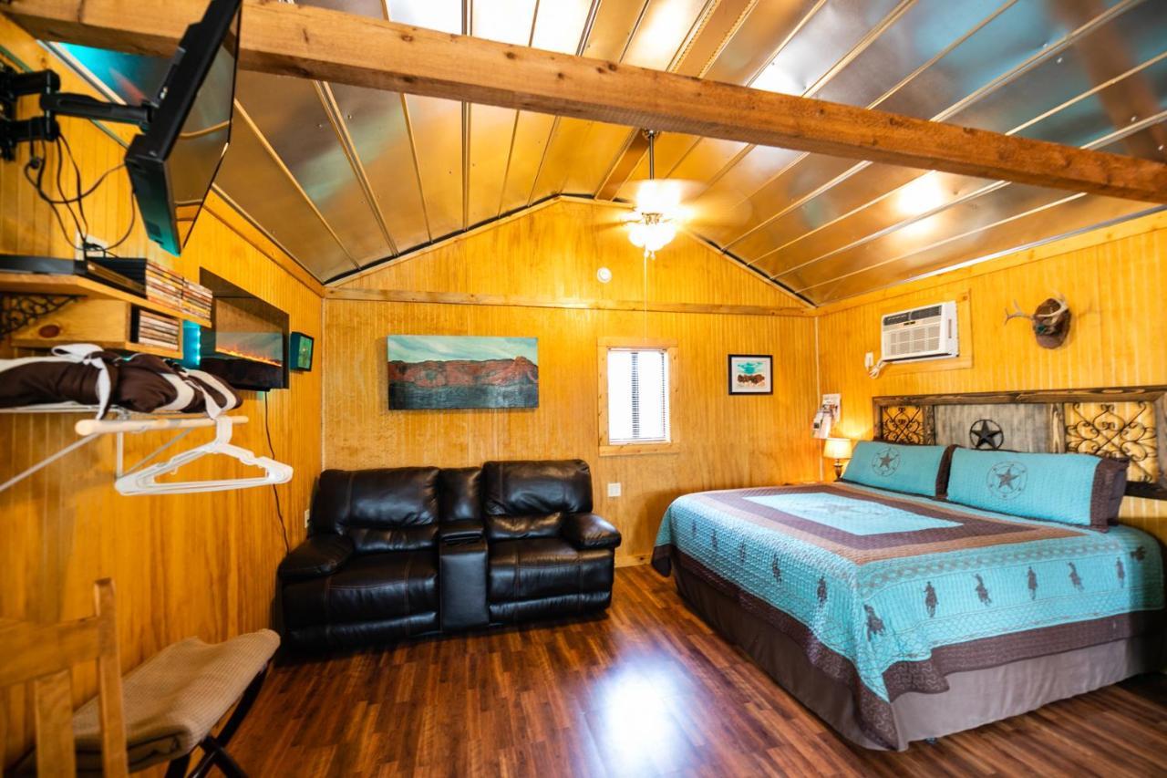 King Cabin Roof Deck