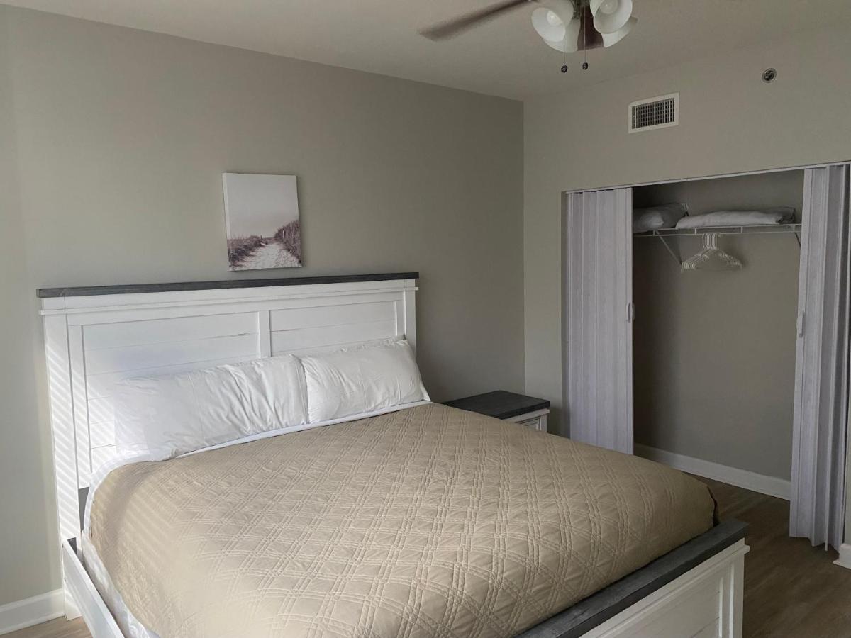 Superior Three-Bedroom Apartment Ocean View