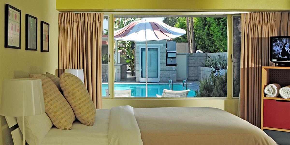 Queen Room Pool View