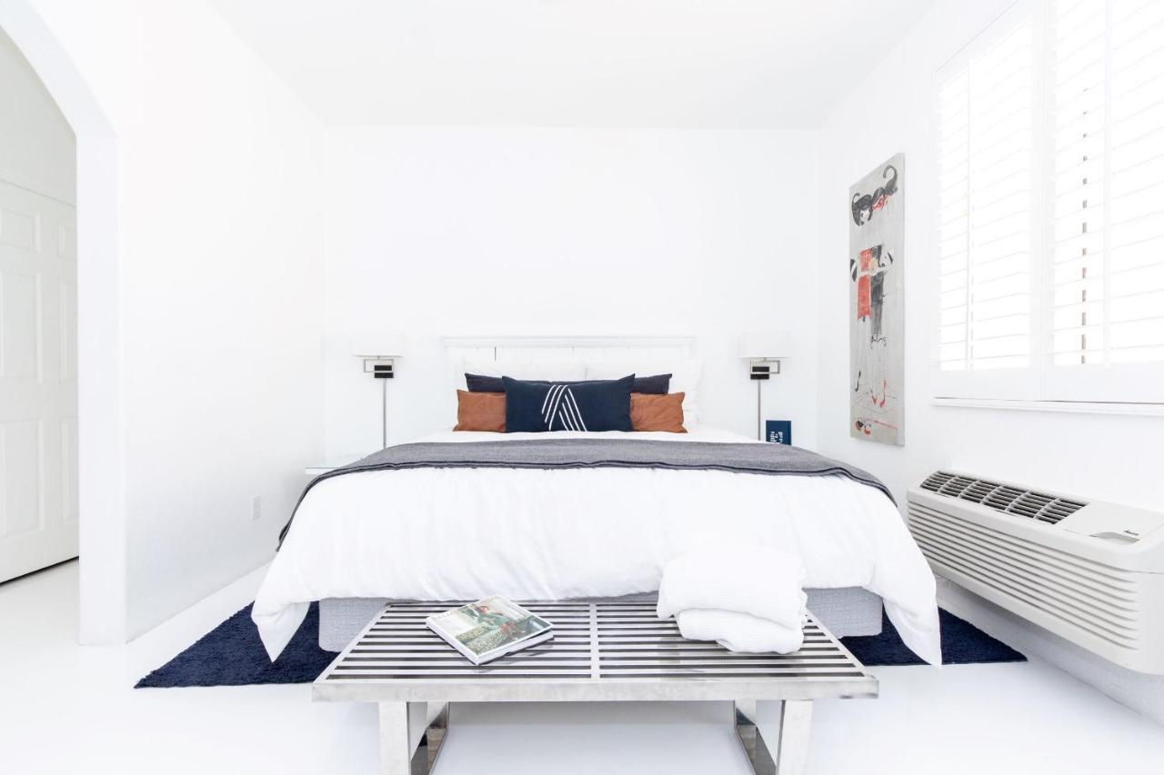 One Bedroom King Suite