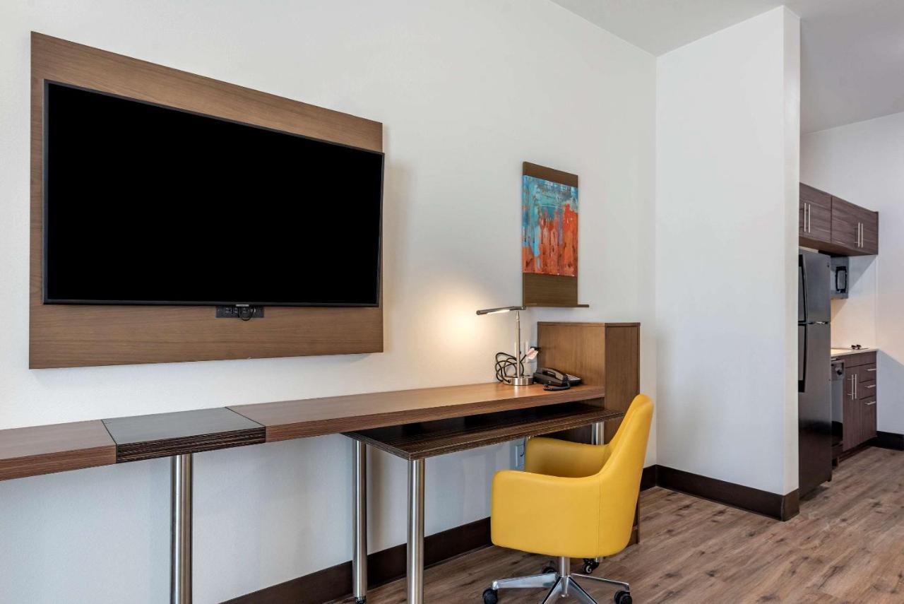 Efficiency One Room Suite Non Smoking