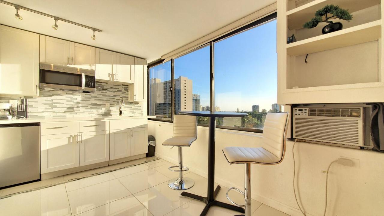 Apartment Pool View