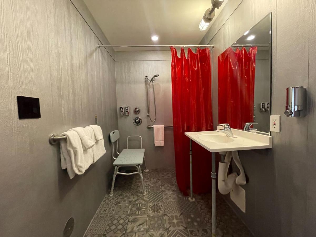 King Room Disability Access