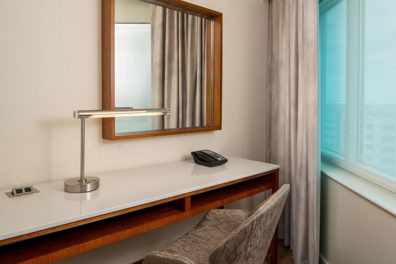 Traditional Guest room 2 Queen Beds