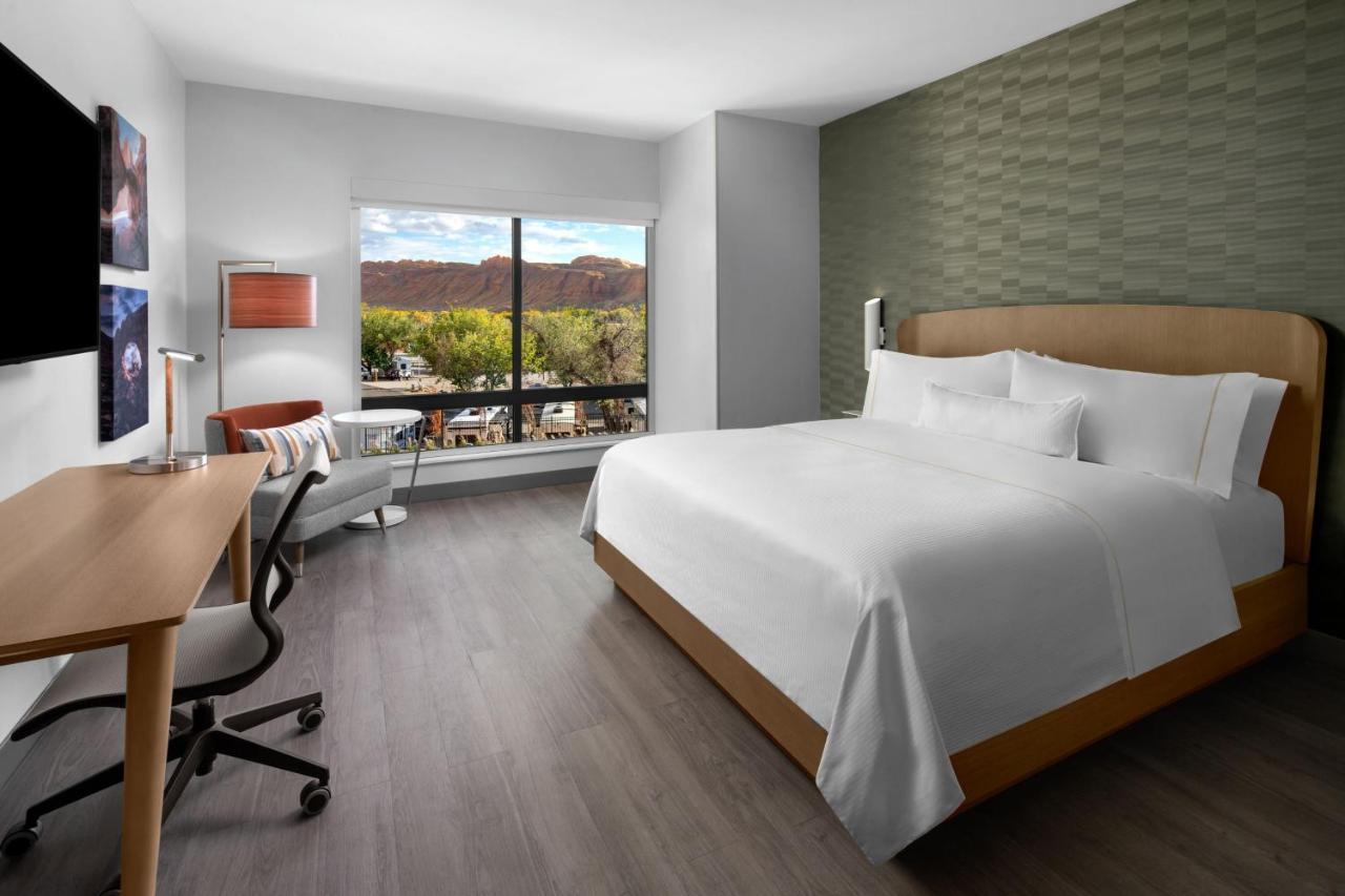 King Room Mountain View