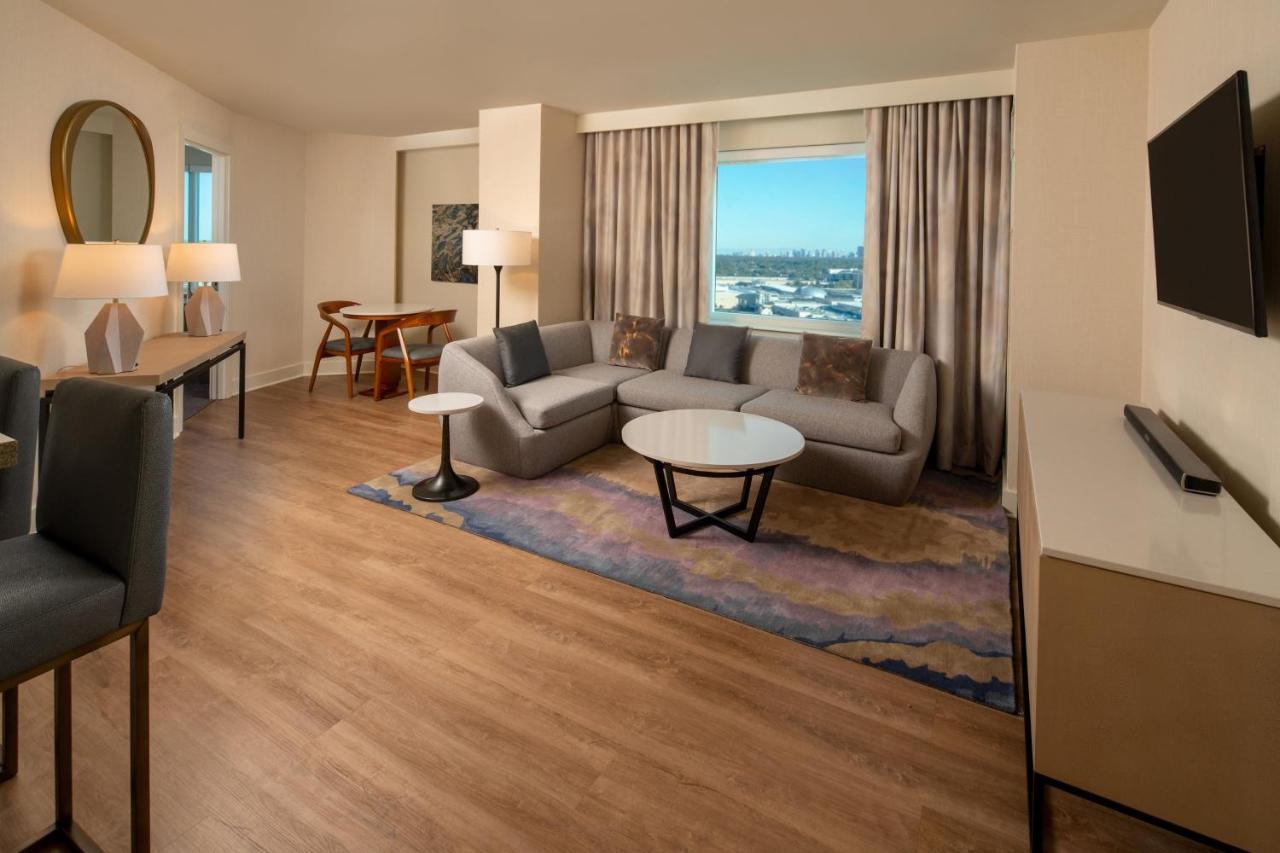 Executive Junior Suite 1 King