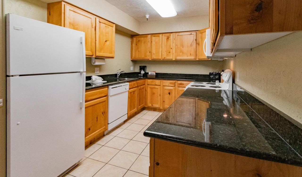 Two-Bedroom Suite