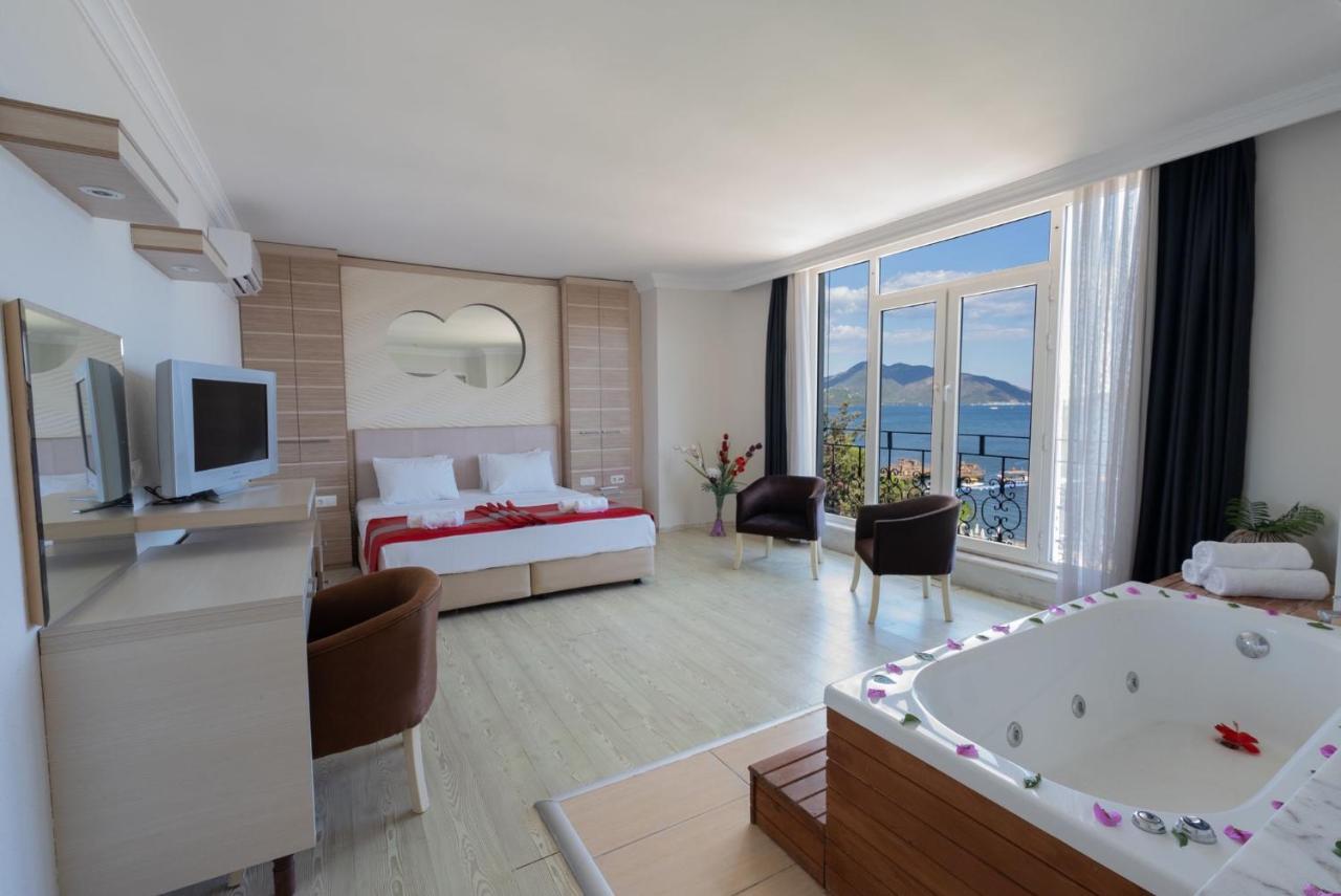 Apartament typu Deluxe Suite z widokiem na morze