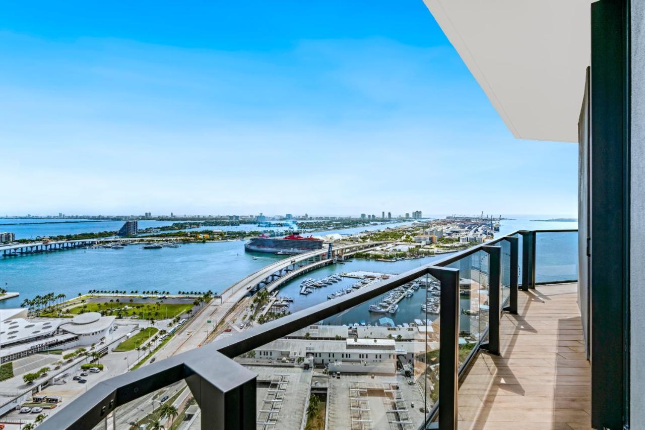 Ocean View Three Bedroom Suite King or Queen or Queen