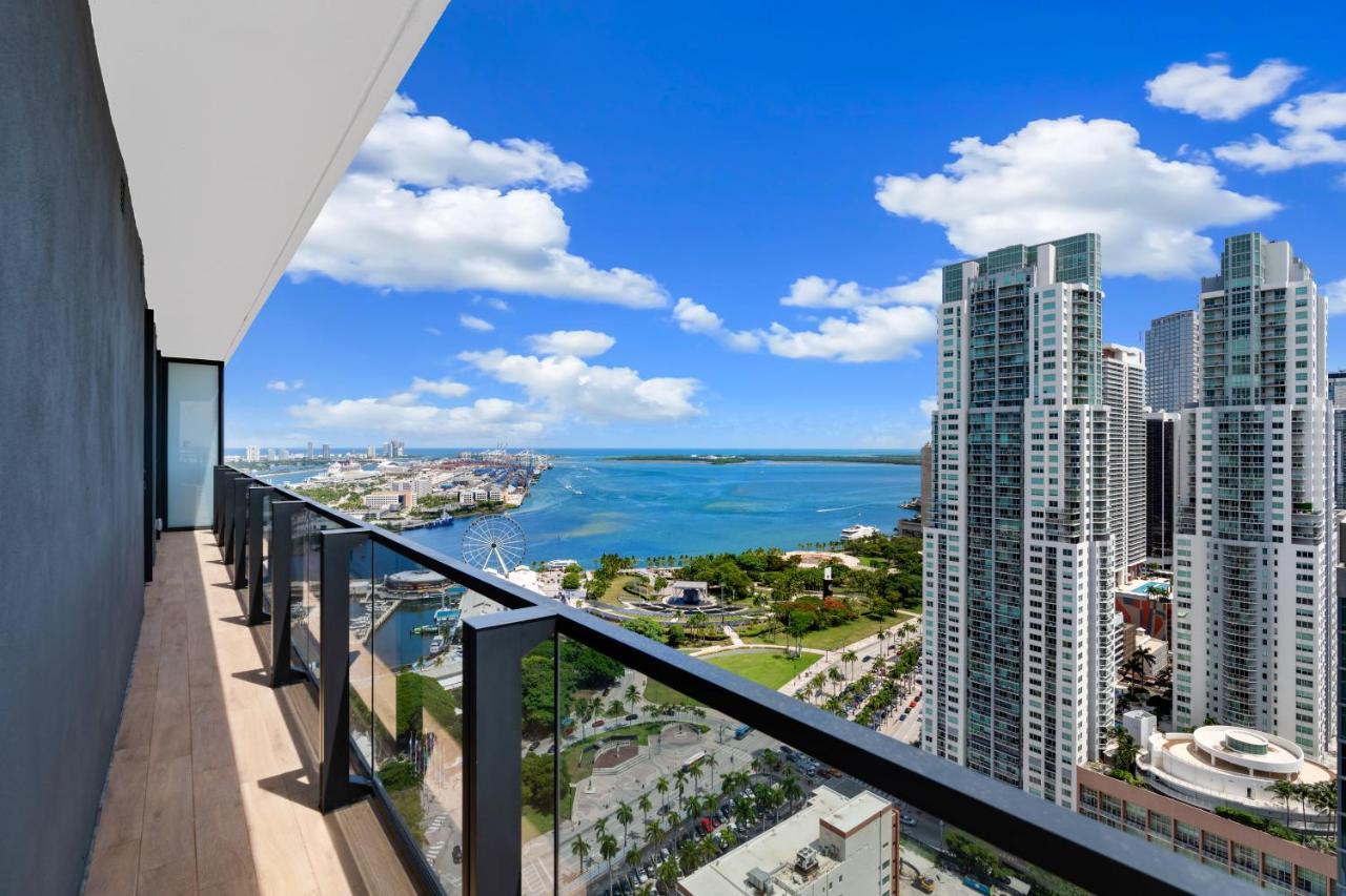 City View Three Bedroom Suite King or Queen or Two Twins ADA
