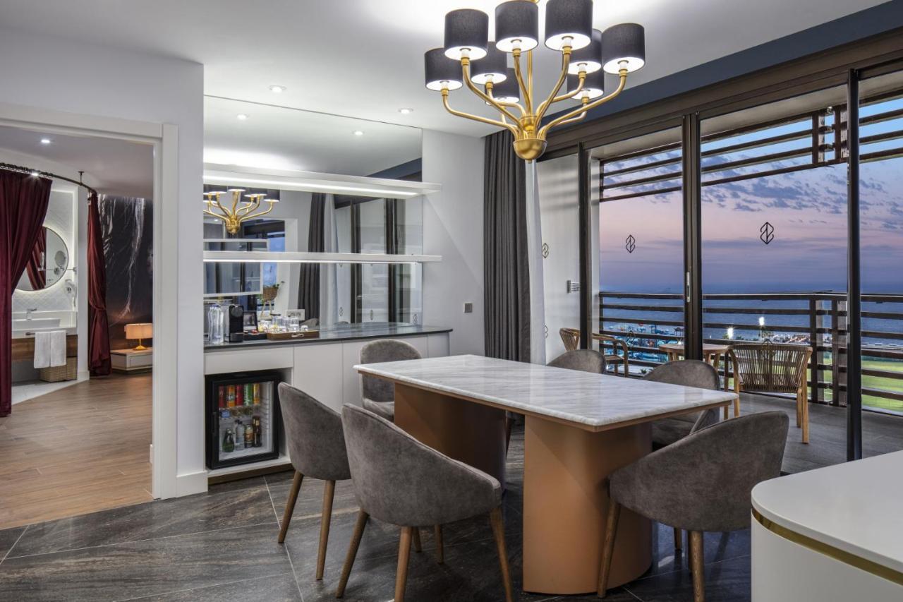 Apartament typu Suite z łóżkiem typu king-size