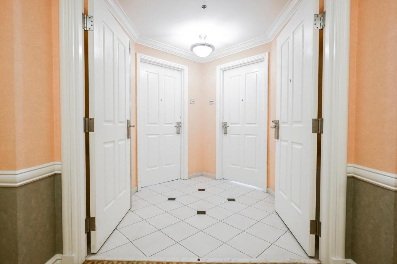 Two-Bedroom Balcony
