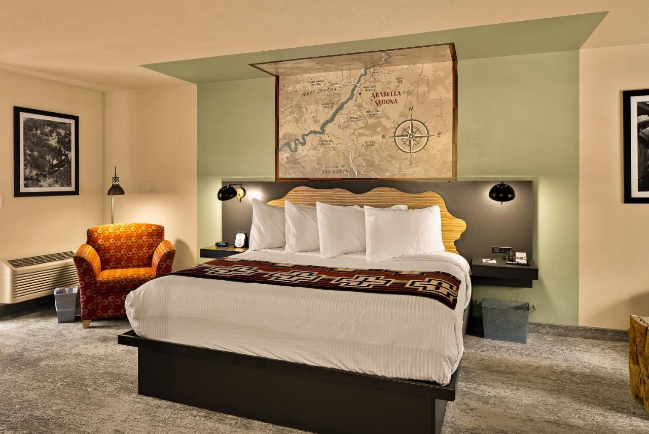 Deluxe Trailhead King Partial View Room