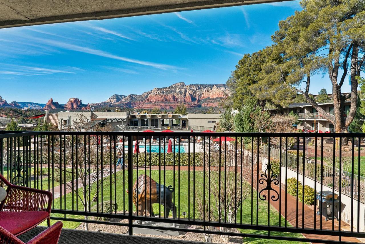 Premium Courtyard King View Room