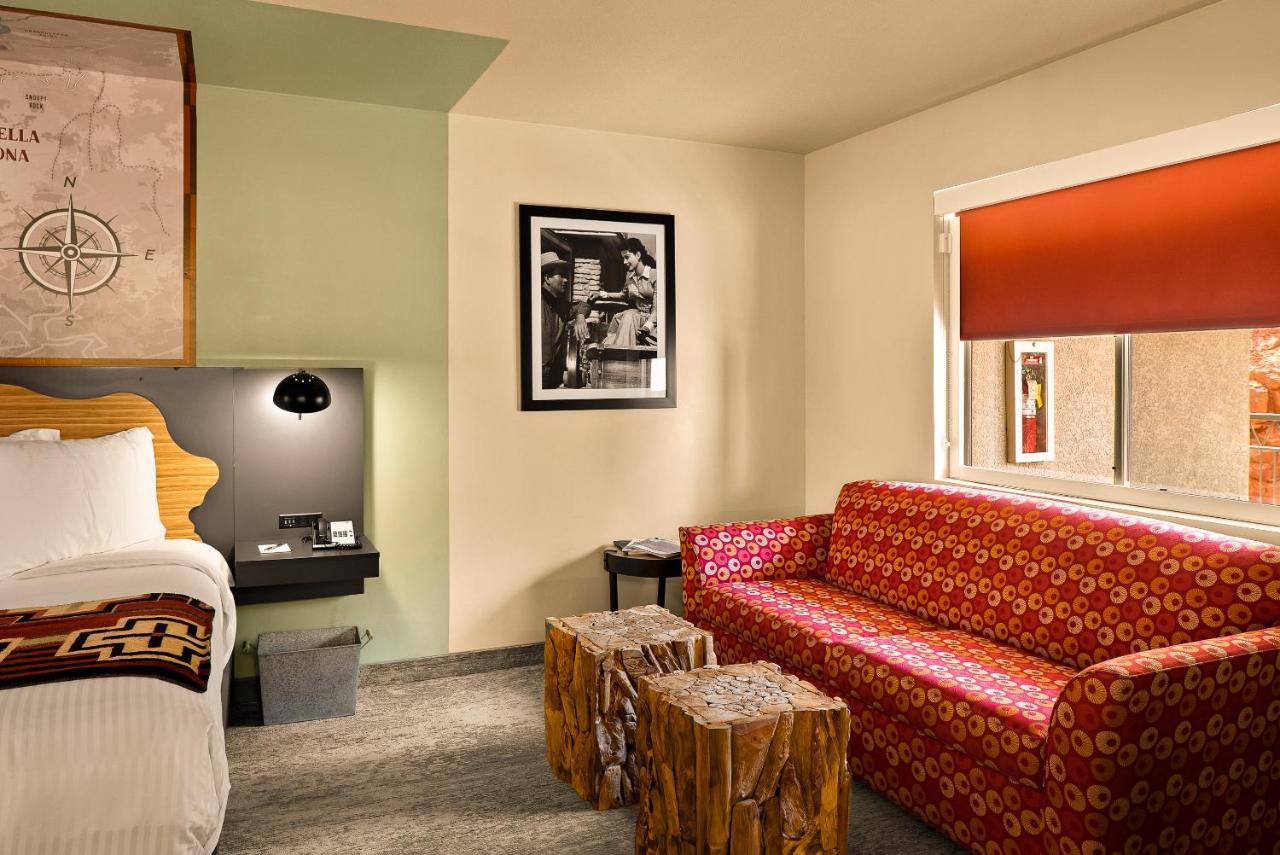 Deluxe Trailhead King Partial View Room