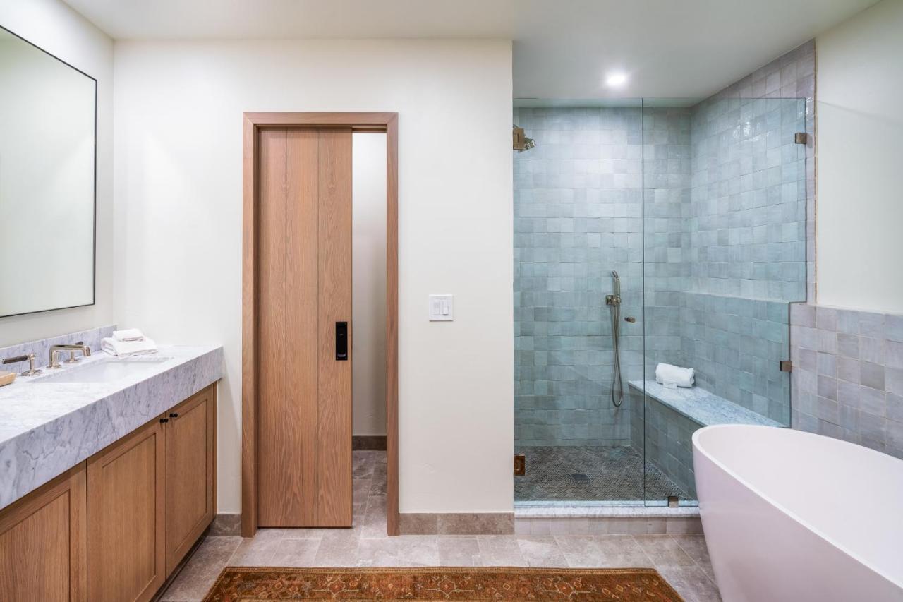 2-Bedroom Platinum Residence
