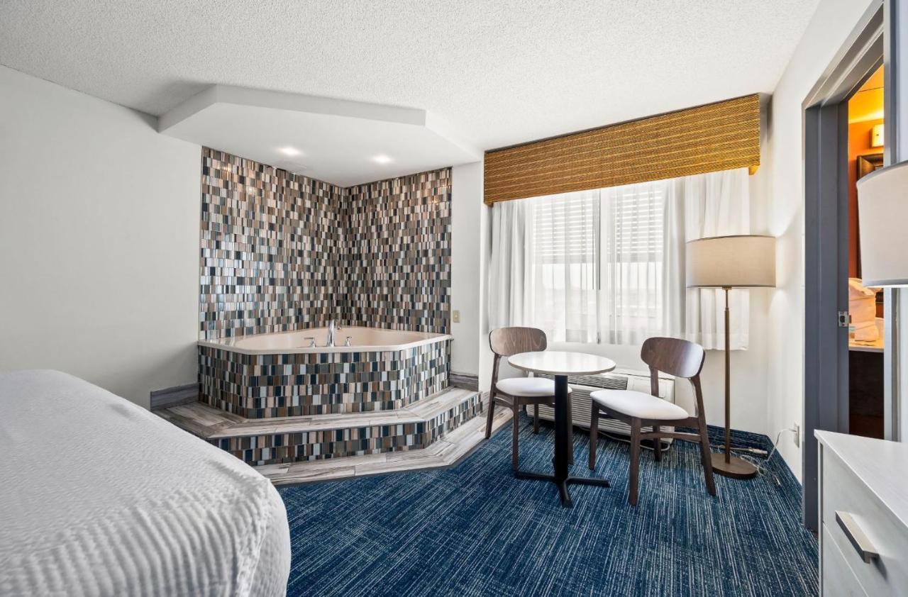 King Room Spa Bath