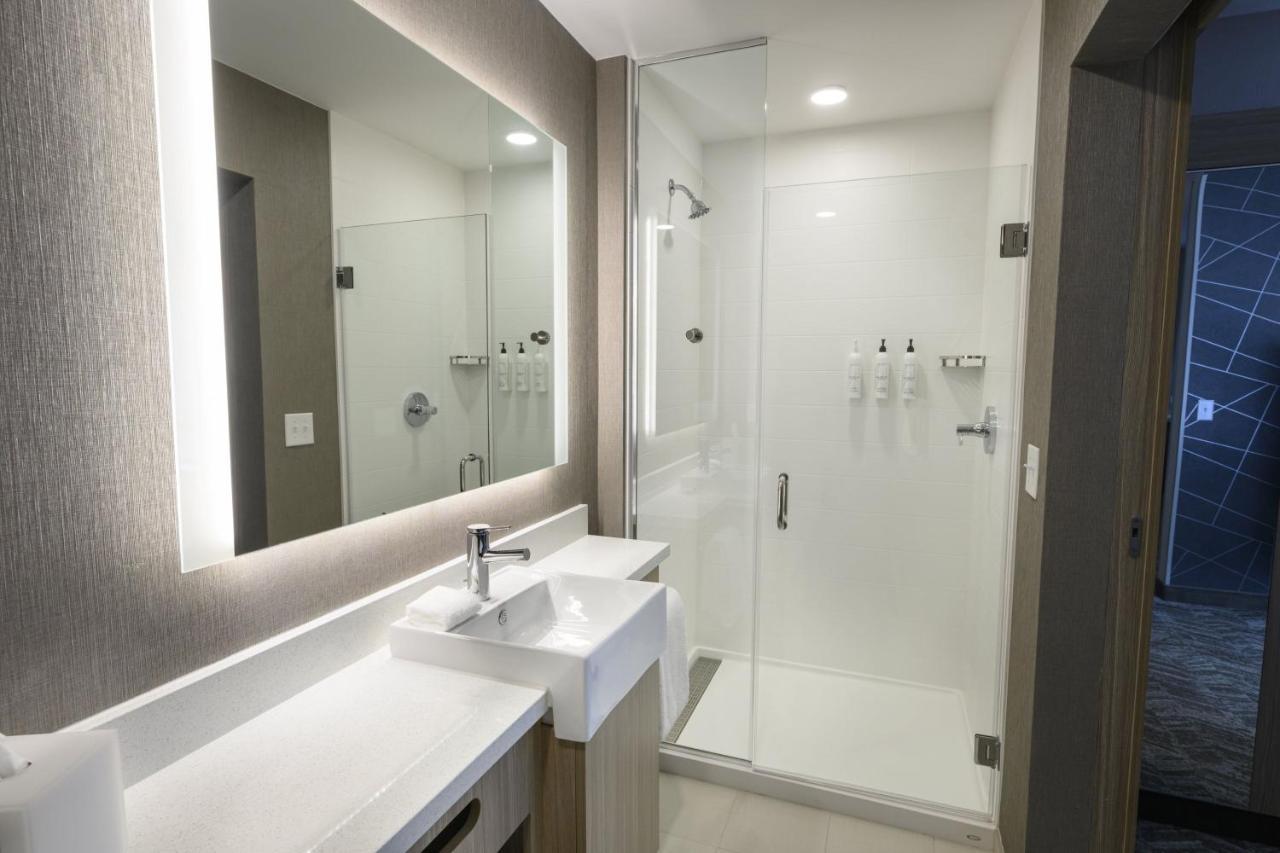 Suite Two Queen Trundle Beds