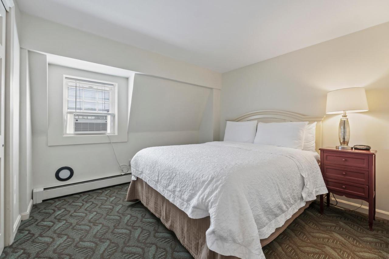 Four-Bedroom Villa